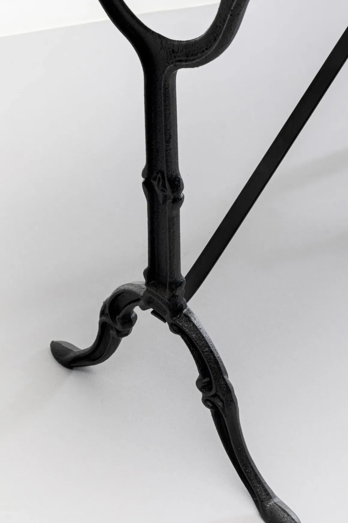 Bistro cafébord Kaffeehaus - Ovalt, Vitt, 120x60cm - KARE Design