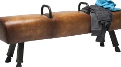Bänk Gym Gabby - Industristil i Brun Konstläder, 153cm - KARE Design