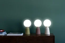 Bordslampa Bollie - Röd, 33cm - KARE Design