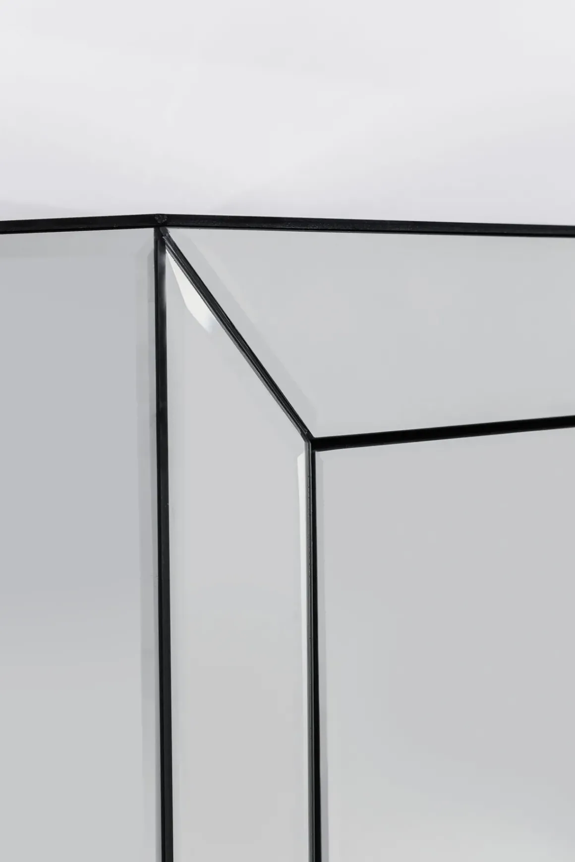 Byrå Hög Luxury - Spegelglas, 5 Lådor - KARE Design