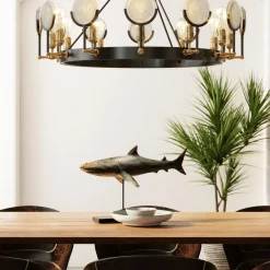 Dekor Shark - Skulptur av Haj, på Fot - KARE Design