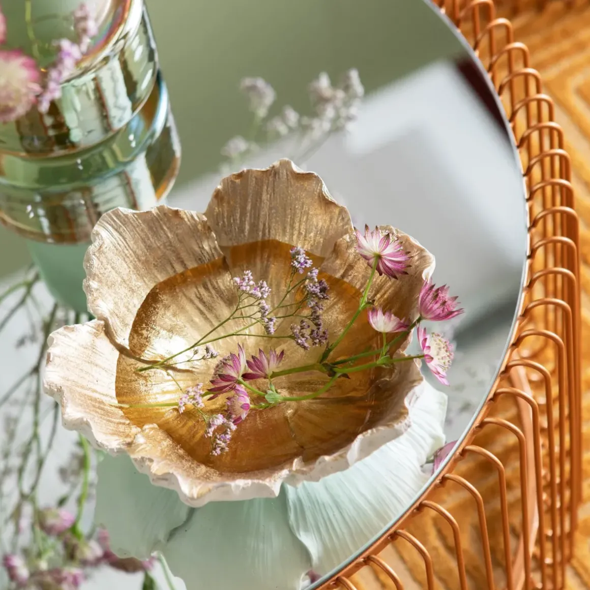 Dekor Skål Flower Bloom Cream Guld Ø20cm - KARE Design