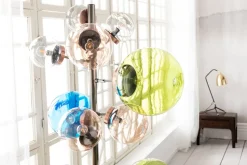 Golvlampa Balloon Colore - Färgade kupor i Glas 15 st, 160cm - KARE Design