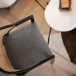 Karmstol Horizon - Stol i Rotting med Armstöd - KARE Design