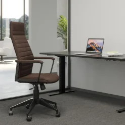 Kontorsstol Labora Hög - Snurrstol på Hjul, Brun Konstläder - KARE Design