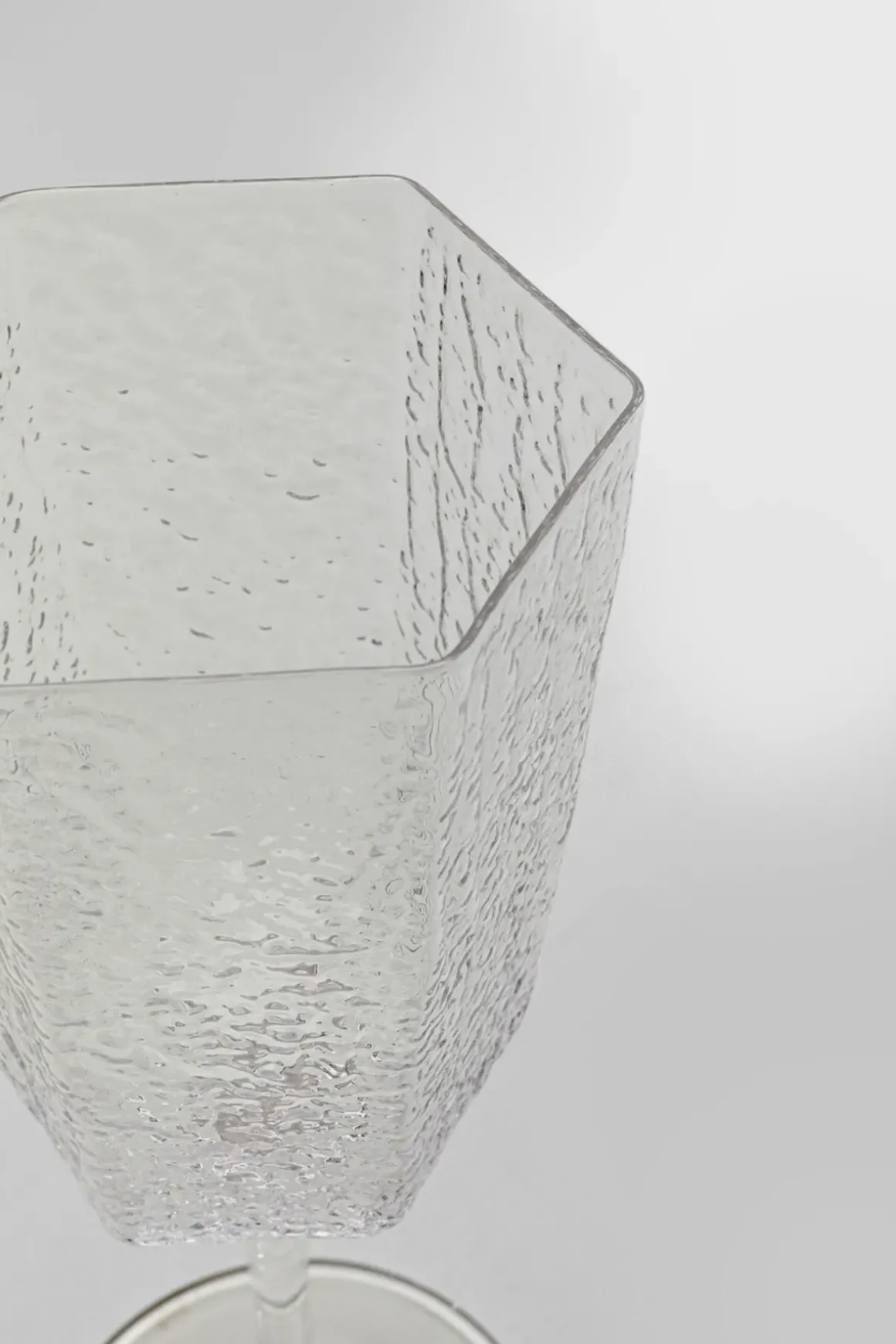 Rödvinsglas Cascata - Klarglas - KARE Design
