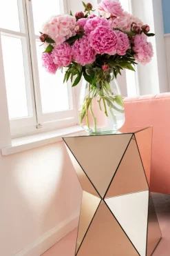 Sidobord Luxury Triangle - Champagnefärgat Spegelglas - KARE Design