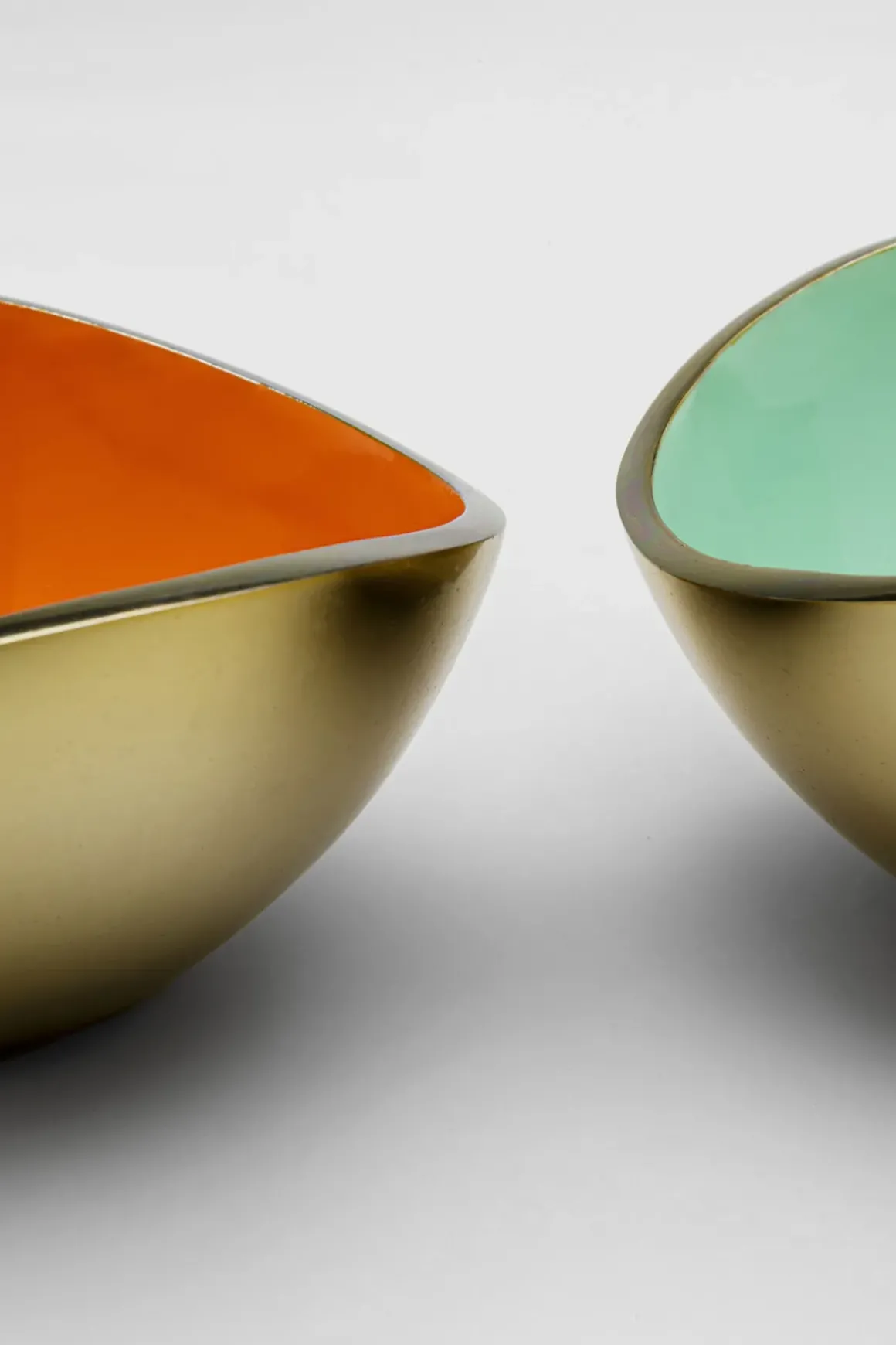Skål Samba - Olika Färger, Utsida i Mässing (4/Set) - KARE Design