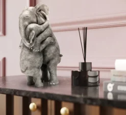 Skulptur Elephant Hug - KARE Design
