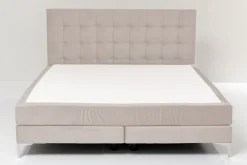 Säng Benito Star Cream 180x200cm - KARE Design