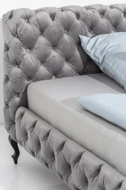 Säng Desire 180x200cm - Grå Sammet - KARE Design