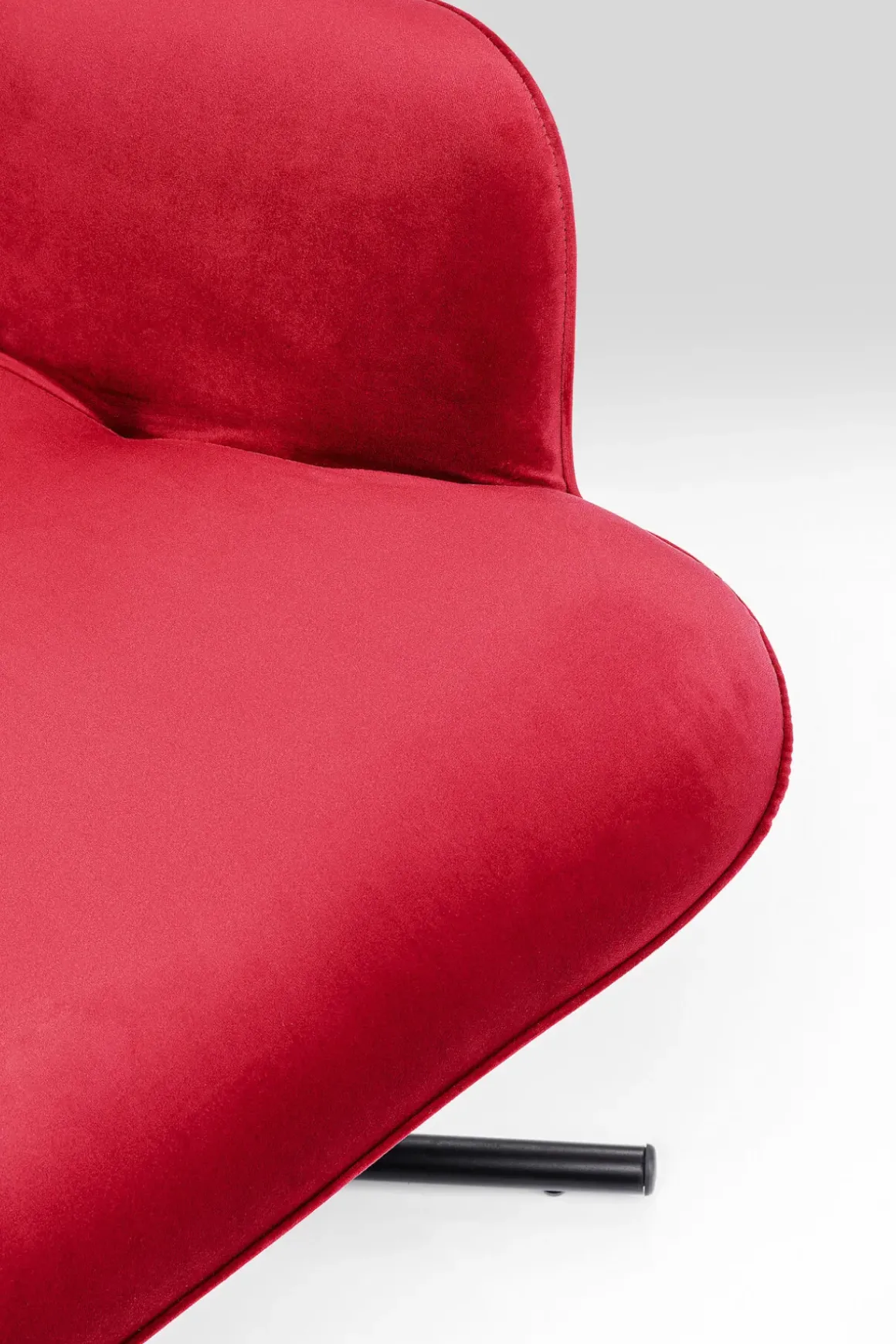 Snurrfåtölj Oscar - Sammet/Röd - KARE Design