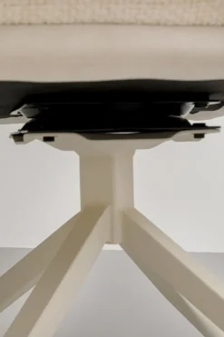Snurrstol Hilla - Vit - KARE Design