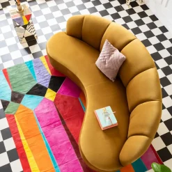 Soffa Dschinn - Bärnsten Sammet, 3-Sits - KARE Design