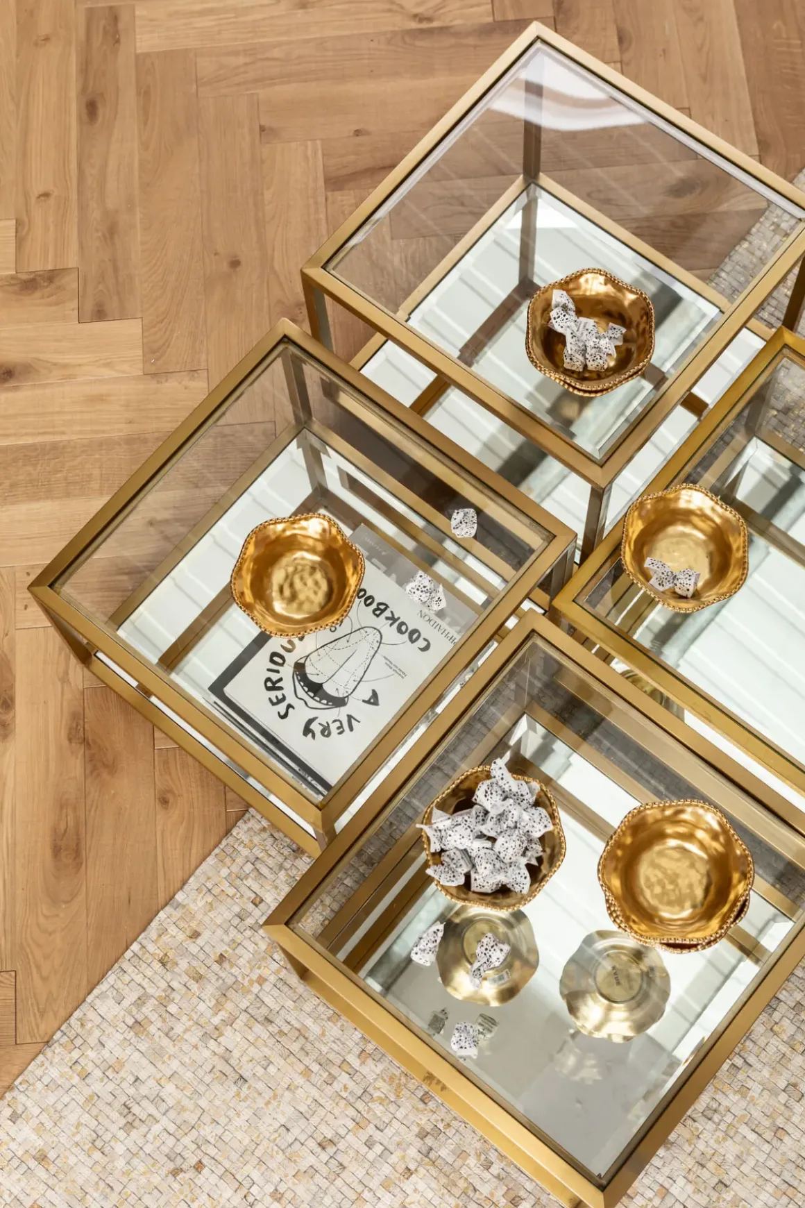Soffbord Luigi - Set med 4 Bord i Mässing/Glas - KARE Design