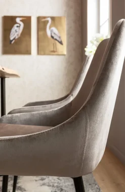 Stol East Side - Sammet Champagne - KARE Design