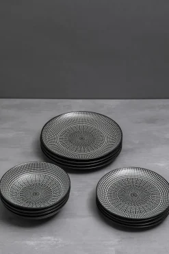 Tallriksset Tokyo - Svart Porslin, 12 delar - KARE Design