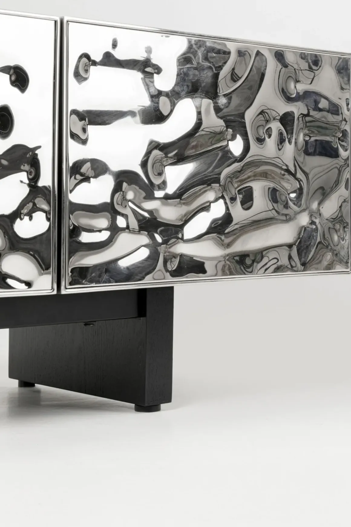 Tv-Bänk Caldera, 180x45cm - KARE Design